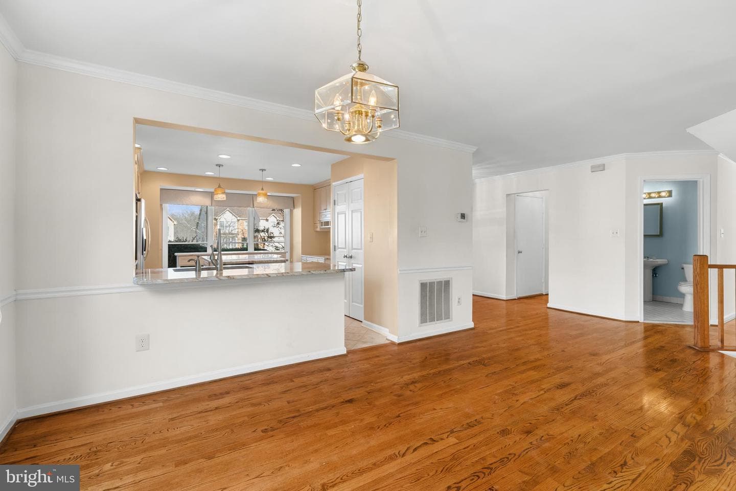 3402 Walnut Hill Court photo 10