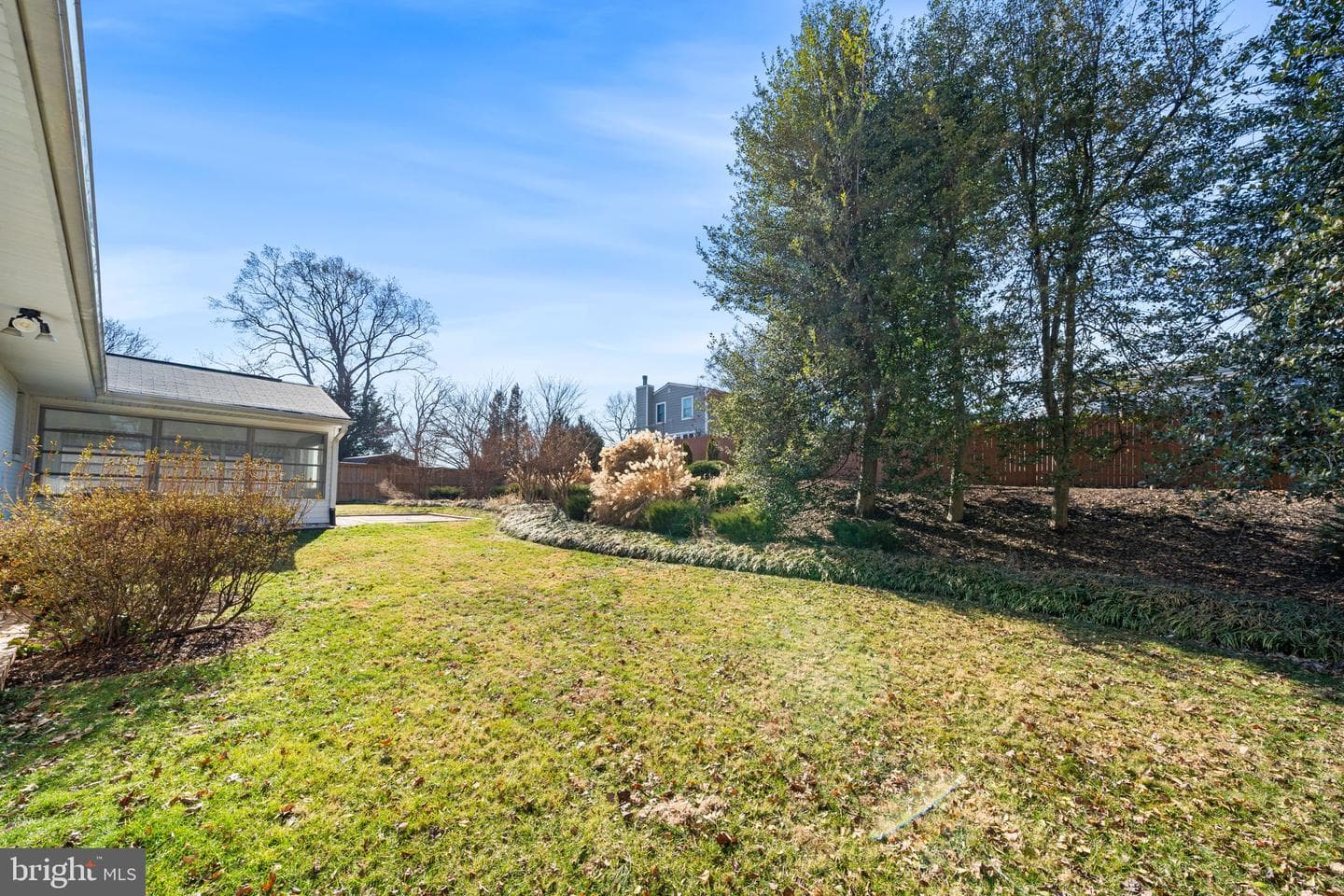 1806 Lansing Court photo 58
