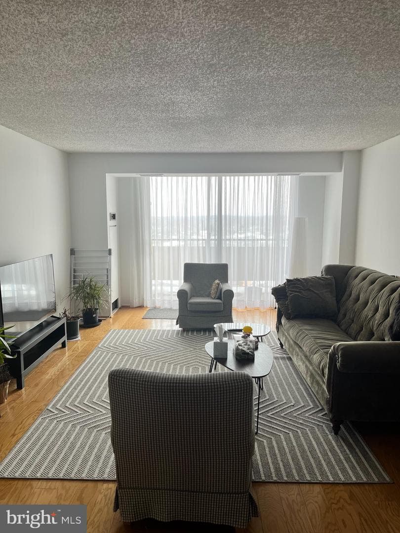 1800 Old Meadow Road #1409 photo 4