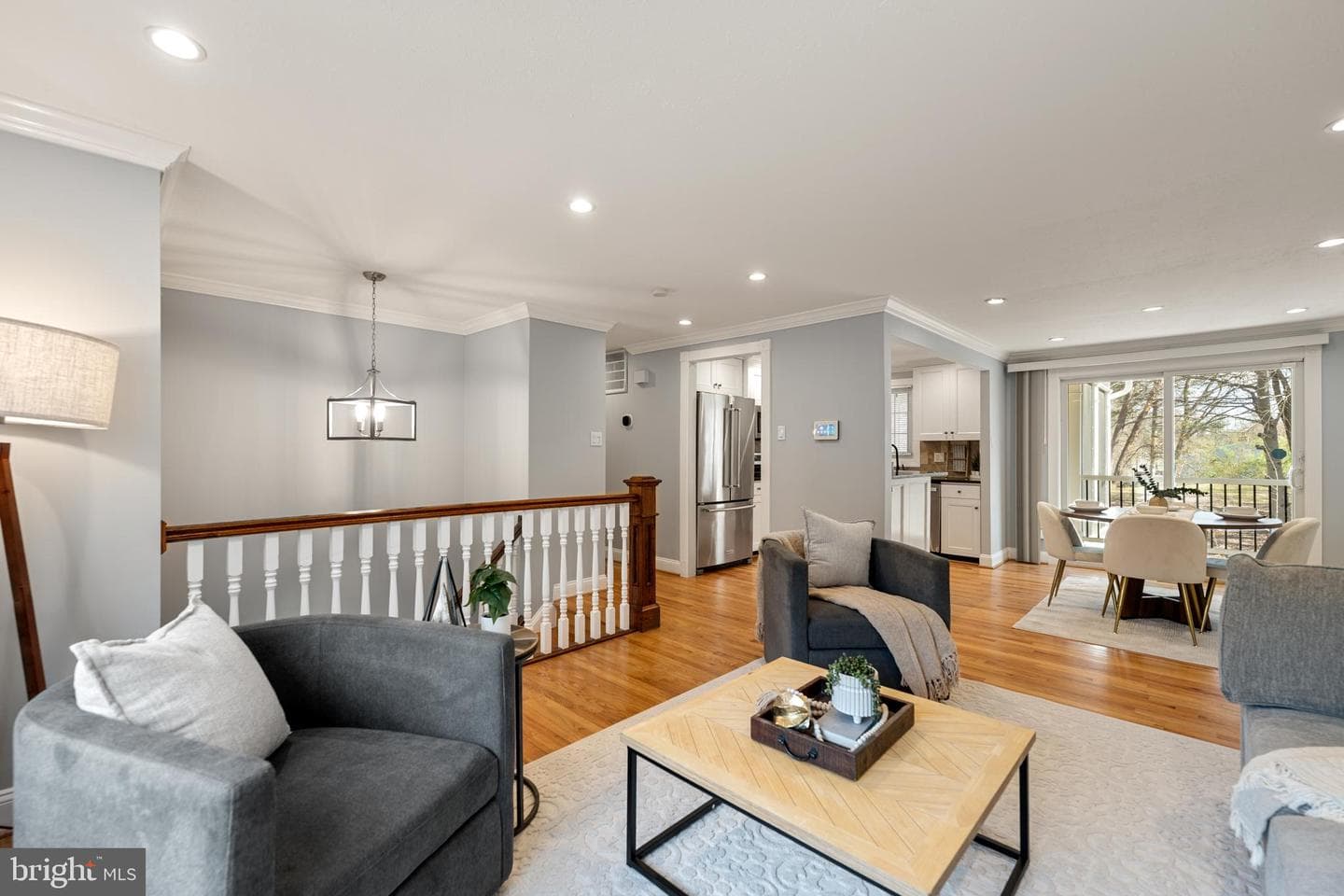 8463 Yellow Leaf Court photo 8