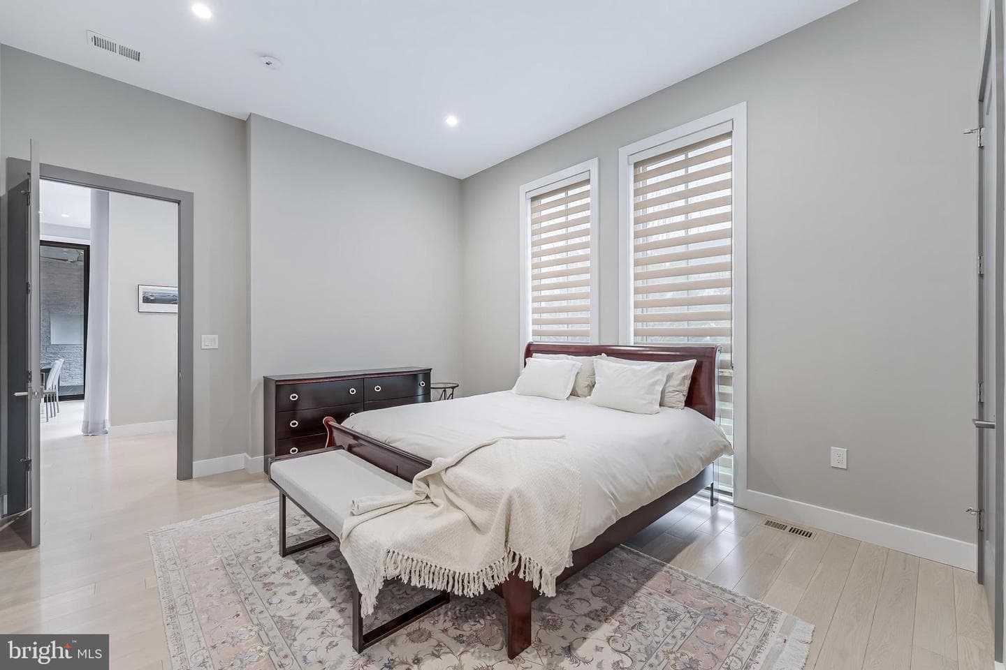 908 Walker Road photo 21
