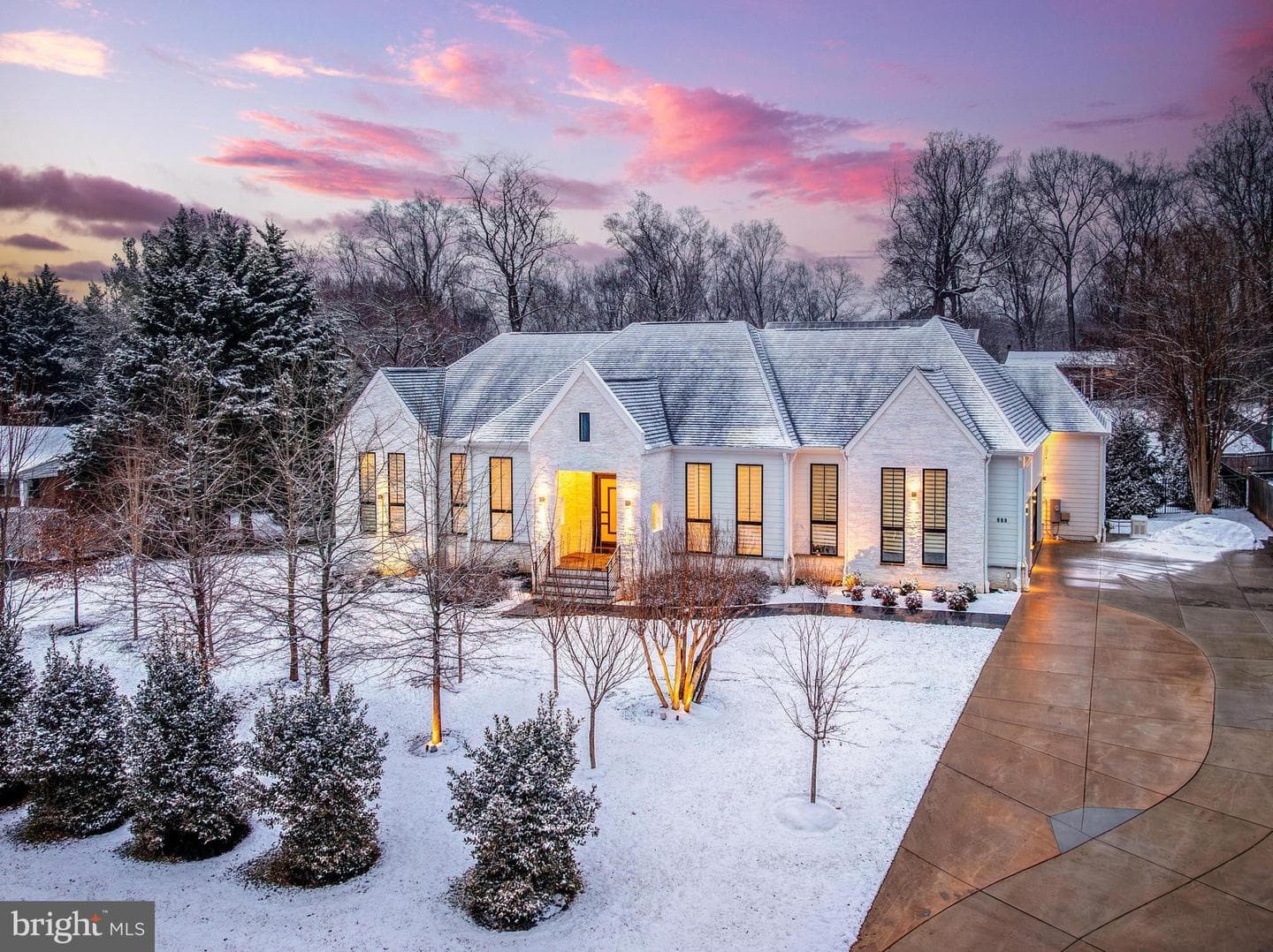 908 Walker Road photo 48