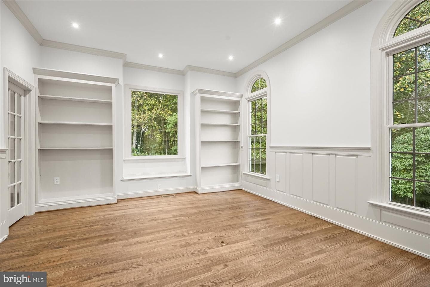 1404 Wynhurst Lane photo 7