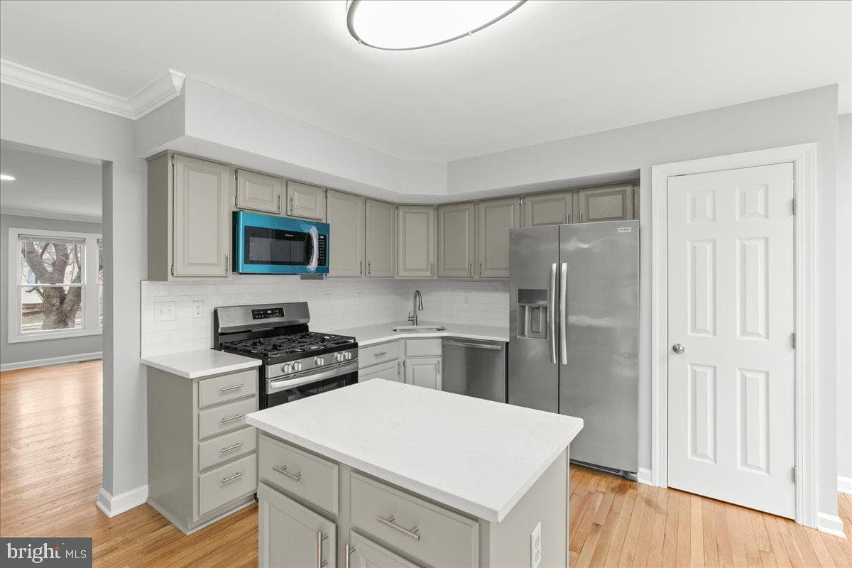 9532 Shepherd Hills Drive photo 12