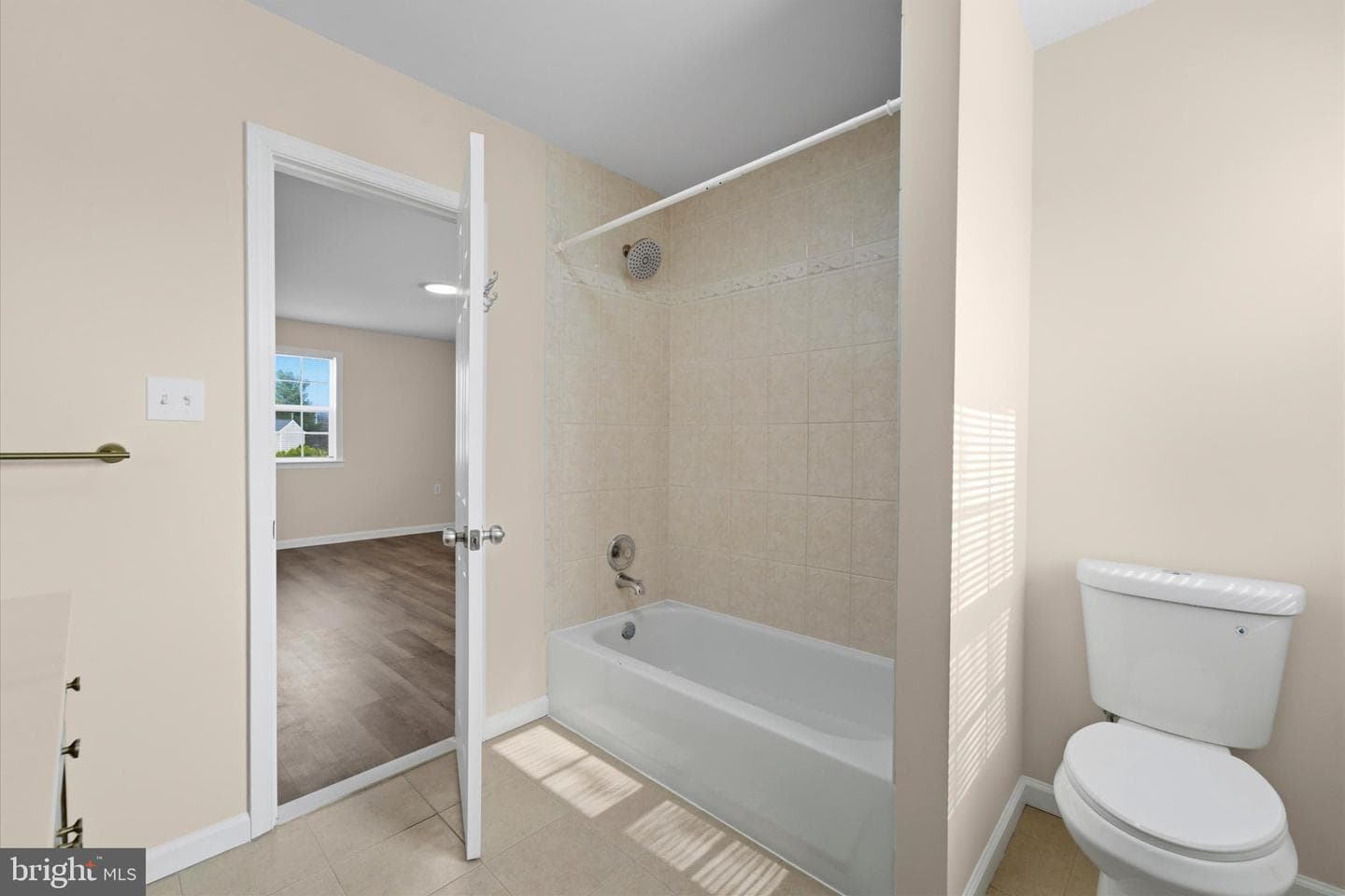 13511 Chevy Chase Court photo 23