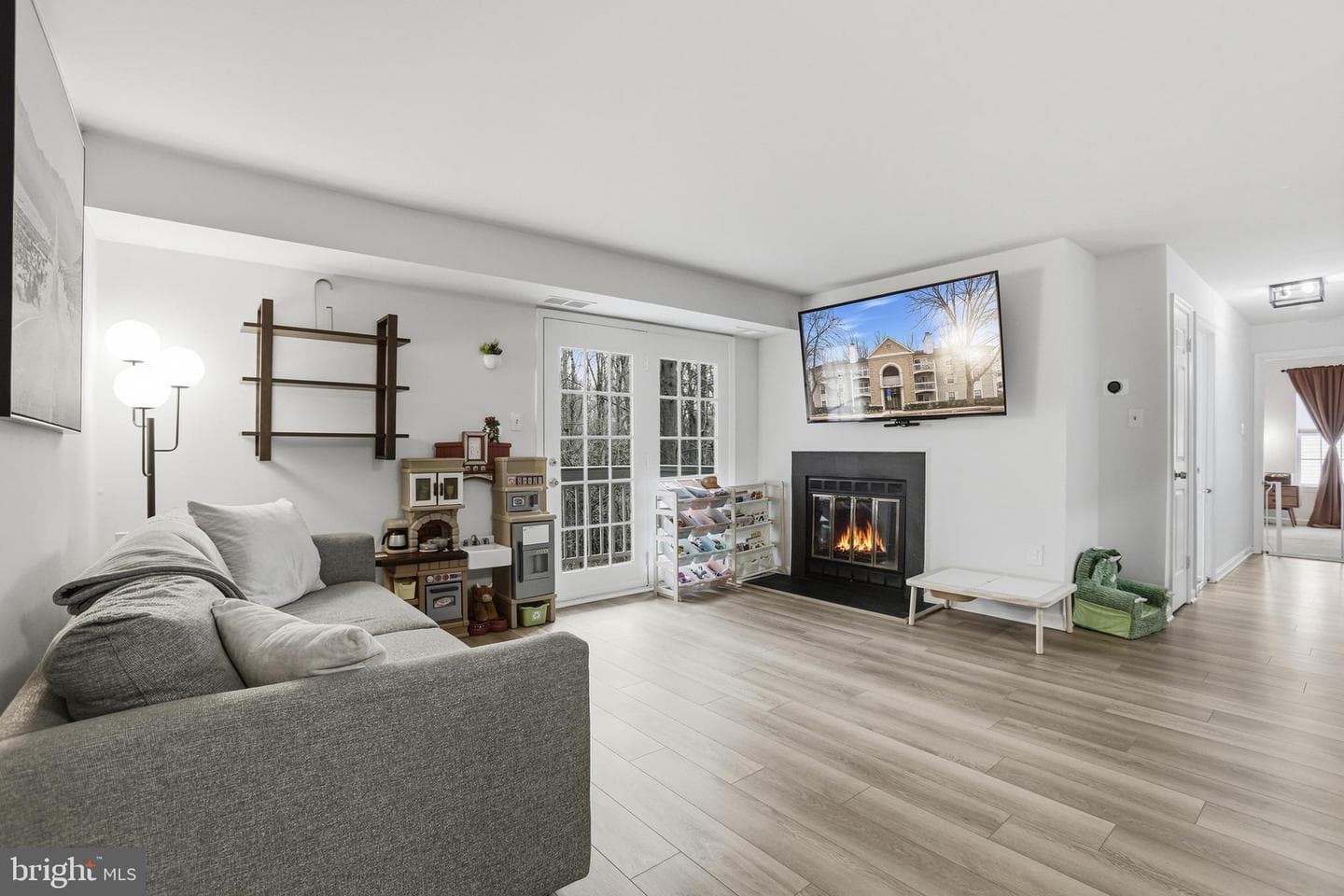 5704 Shadwell Court #91 photo 2