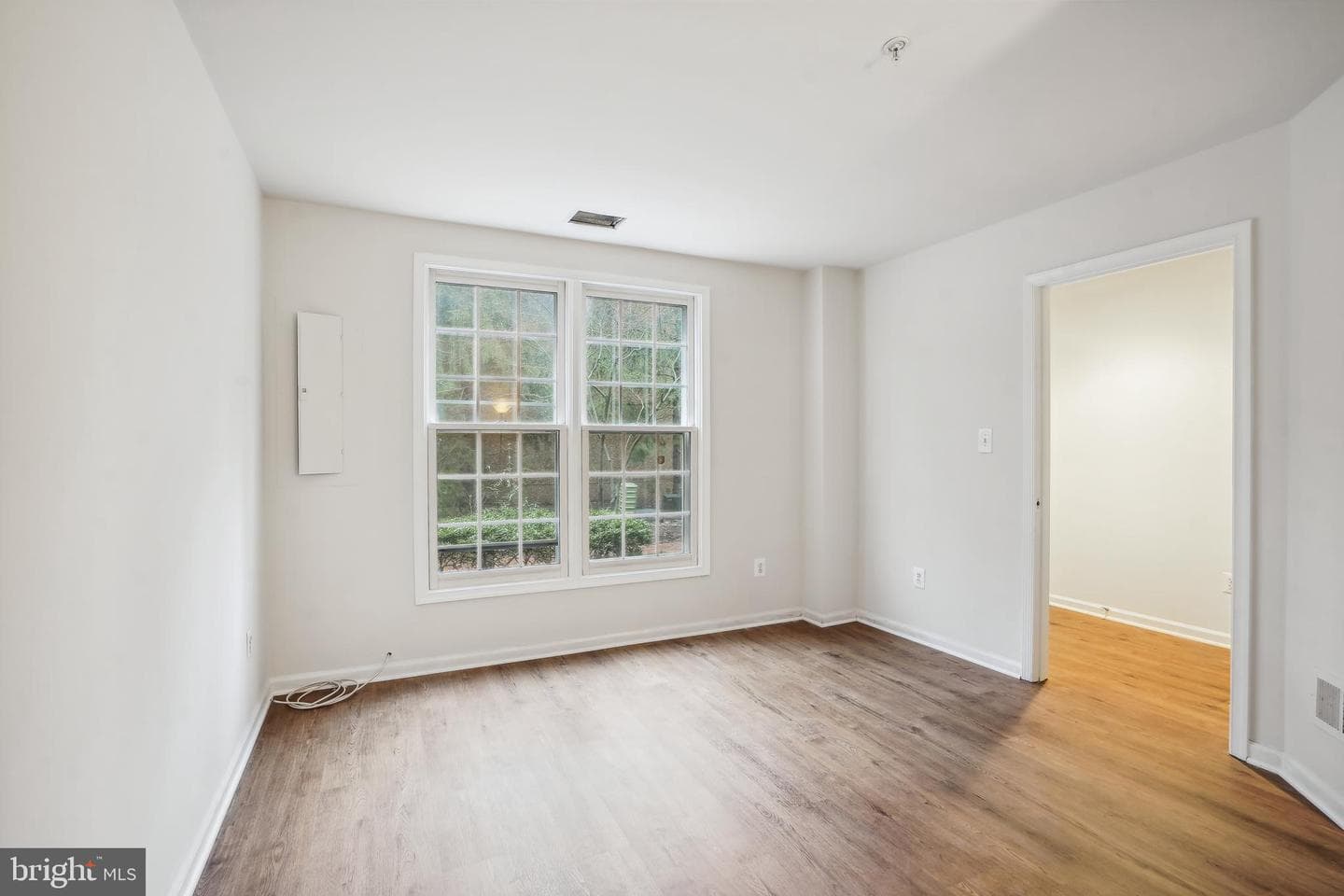 8856 Mansion View Court photo 6