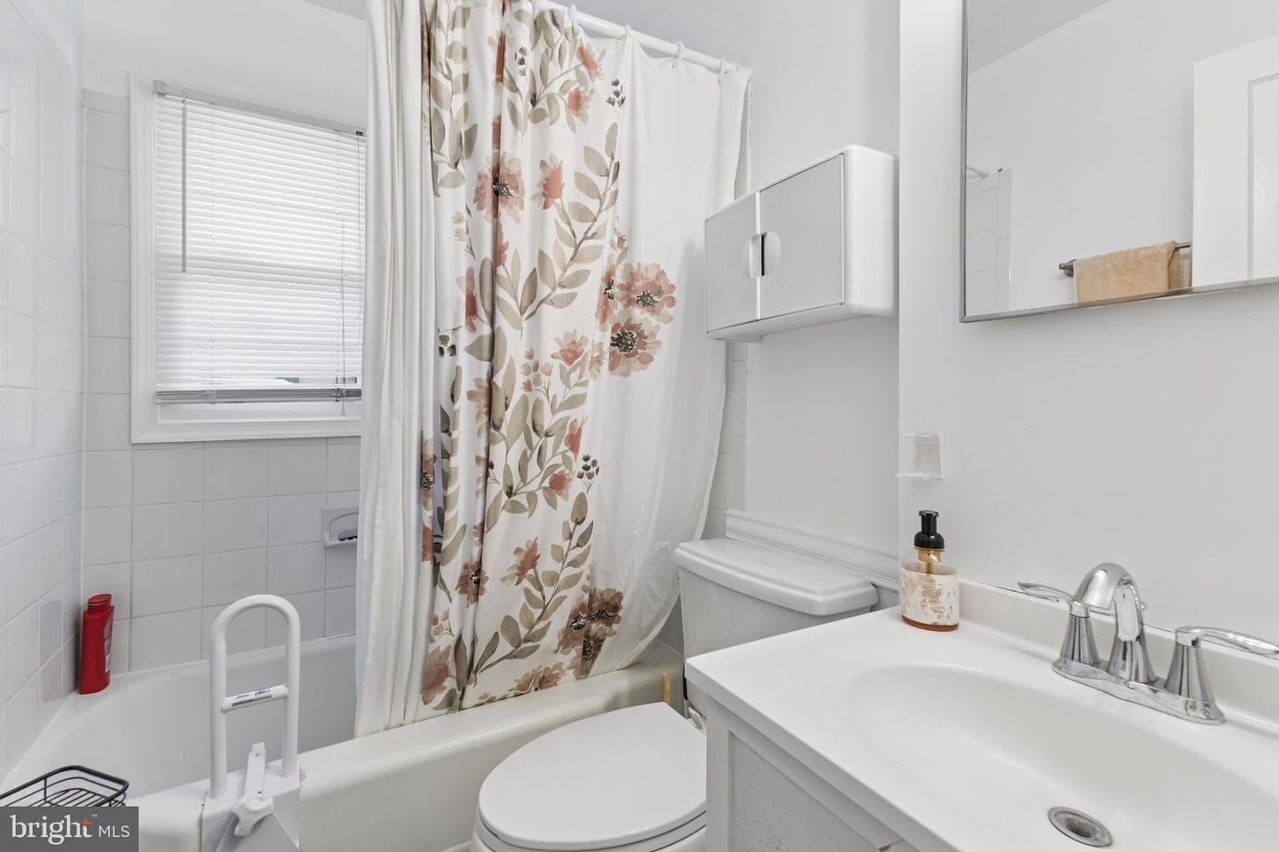 6909 Columbia Drive photo 11