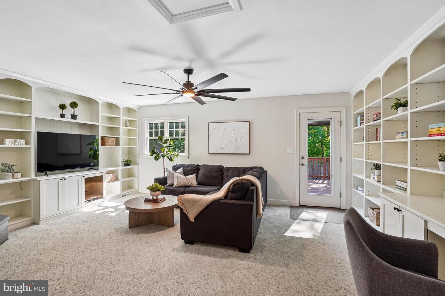 2953 Strathmeade Street photo 19