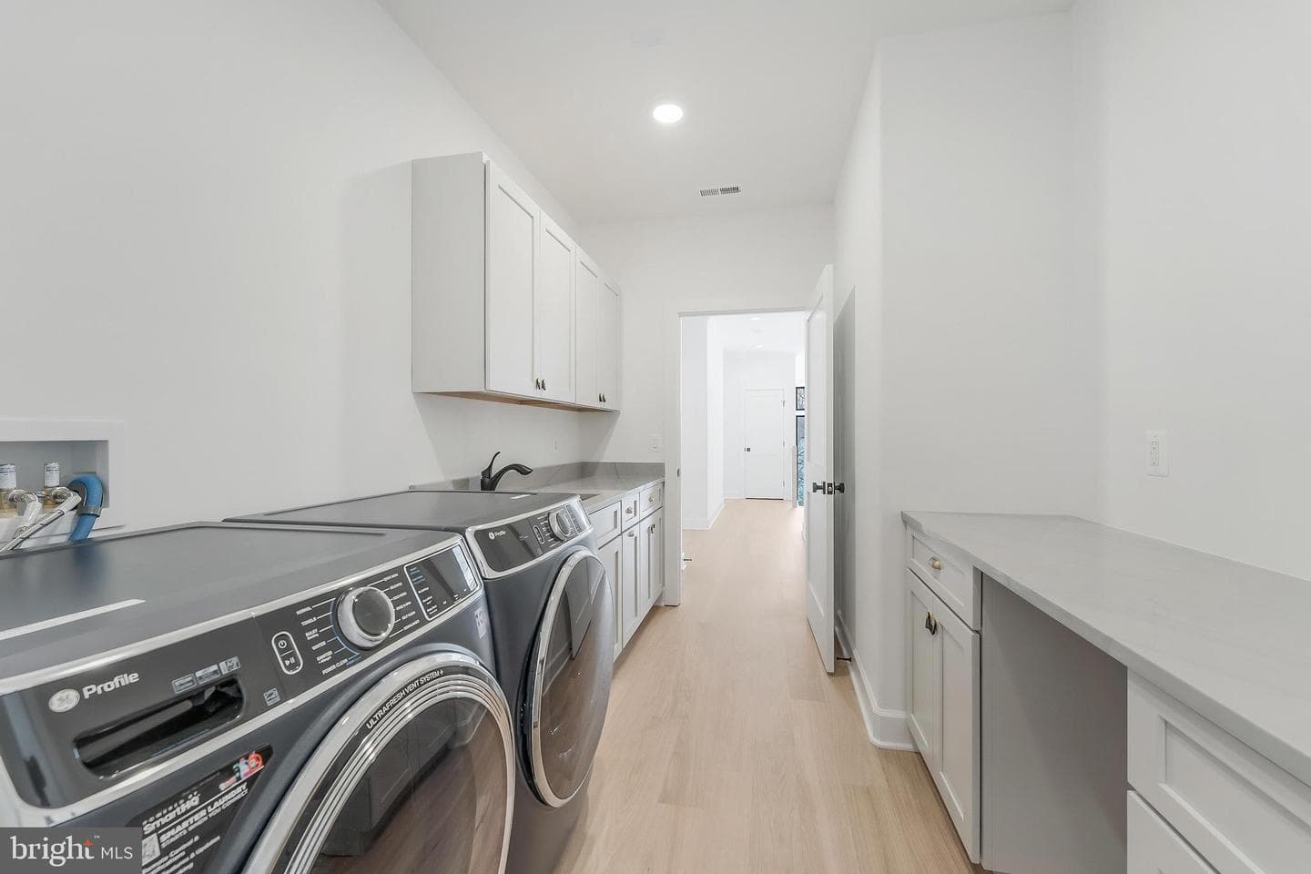 731 Ellsworth Avenue photo 47