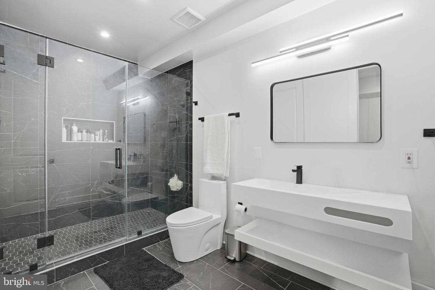 1513 Oakview Drive photo 84
