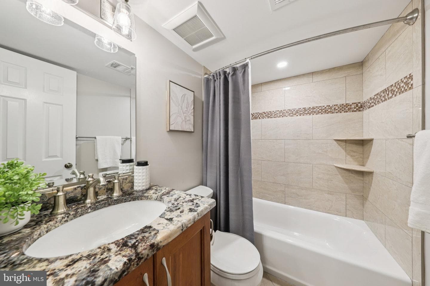 8413 Hollis Lane photo 46