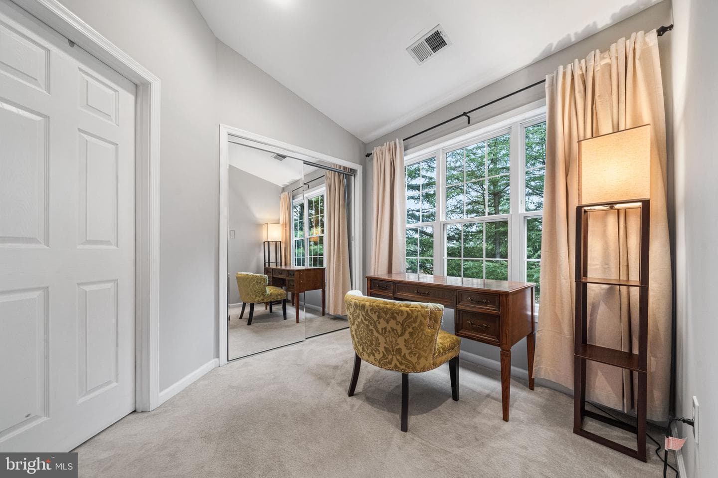 2784 Devonshire Garden Court photo 30