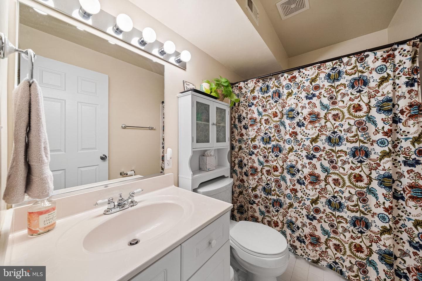2784 Devonshire Garden Court photo 47