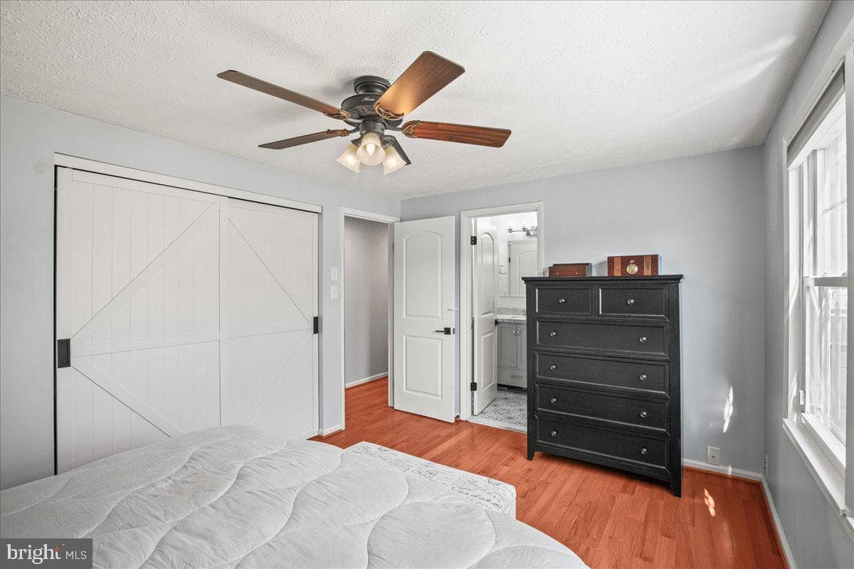 5829 Parakeet Drive photo 20