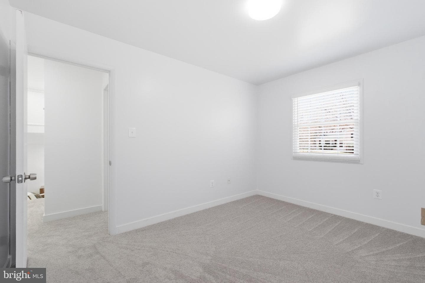5719 La Vista Drive photo 18