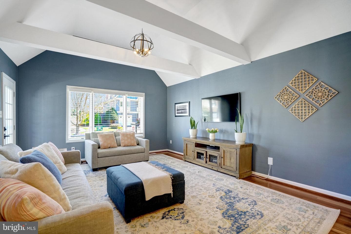 2008 Swan Terrace photo 34