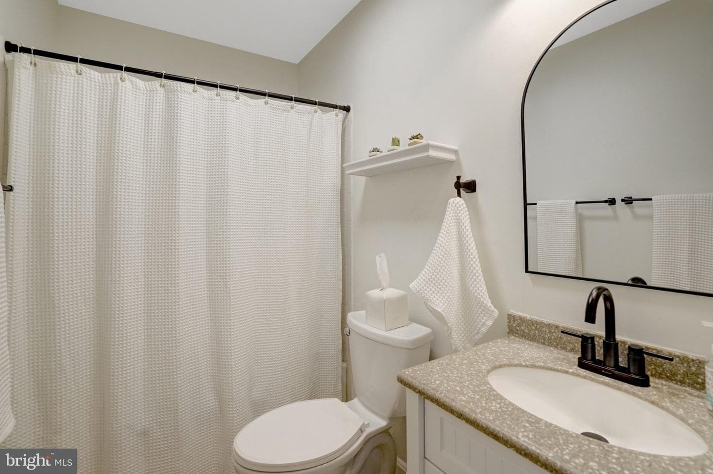 2008 Swan Terrace photo 42