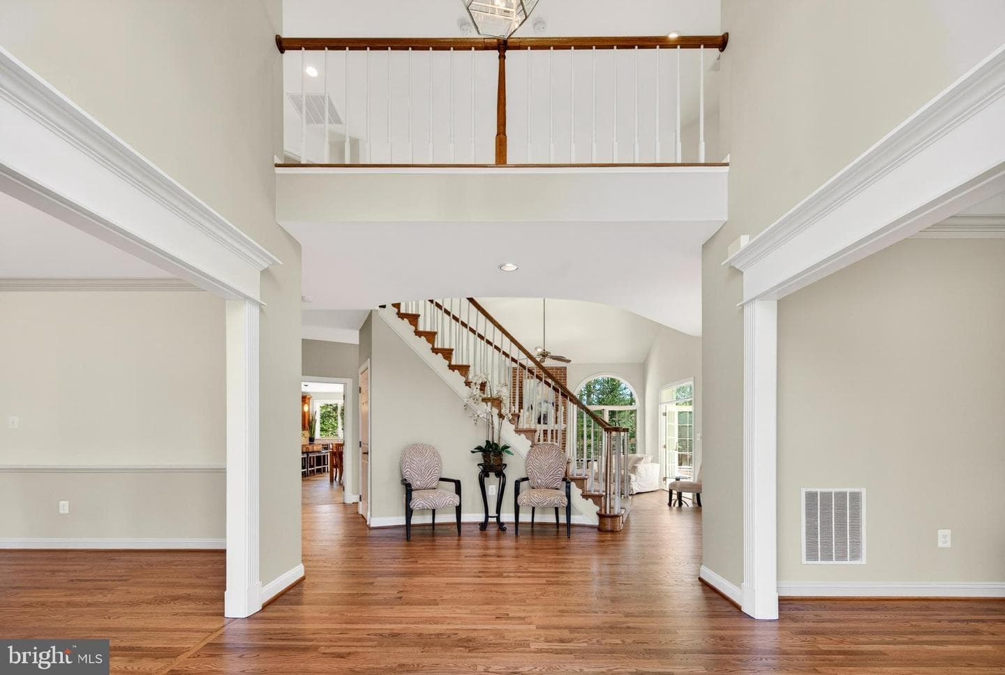 6488 Lake Meadow Drive photo 5