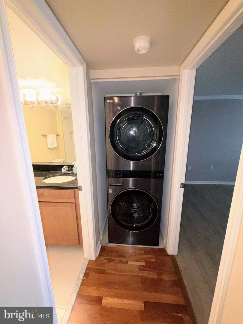 2230 George C Marshall Drive #924 photo 11