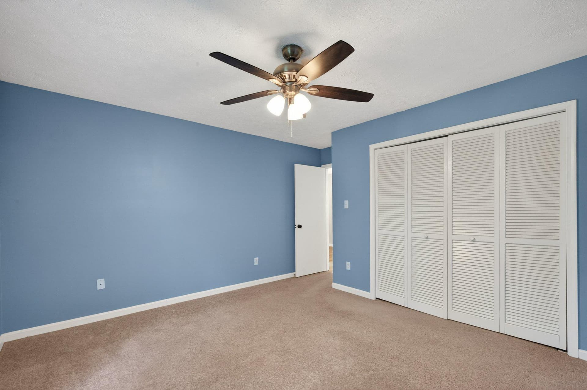 10146 Oakton Terrace Road #10146 photo 18