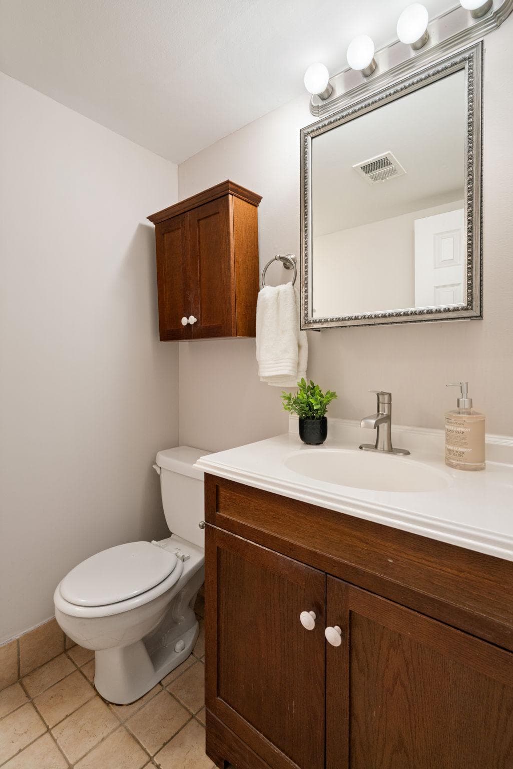 7600 Kingsbury Road photo 17