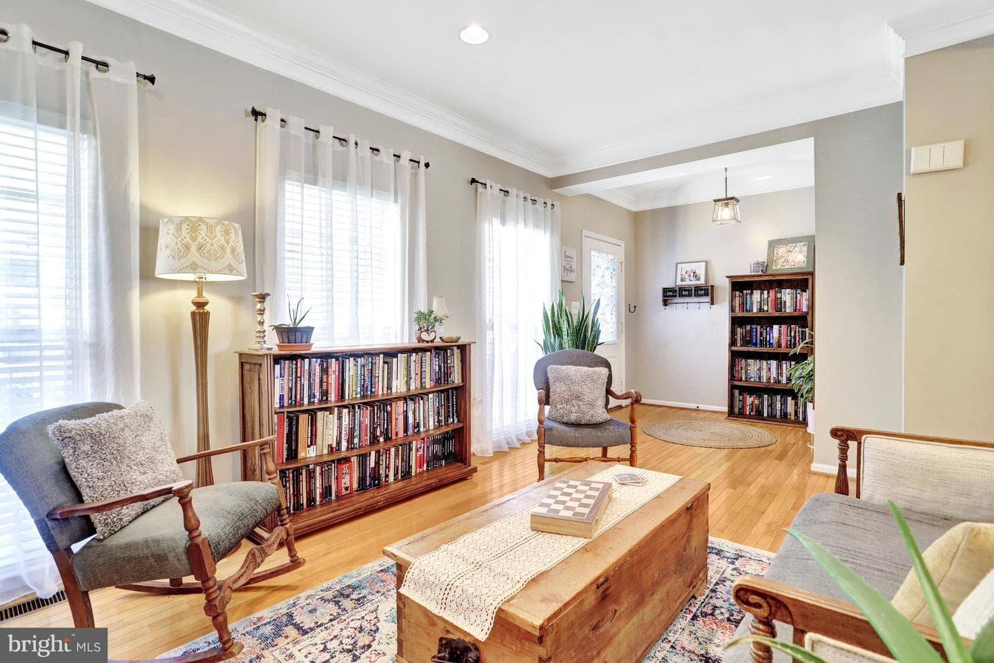 7768 Grandwind Drive photo 8