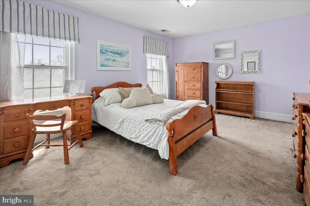 9498 Lynnhall Place photo 42