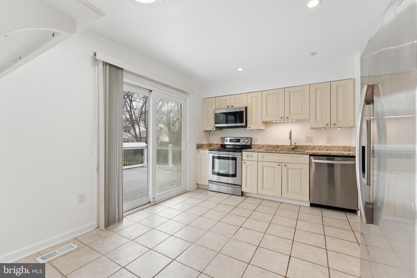 8910 Spur Road photo 12