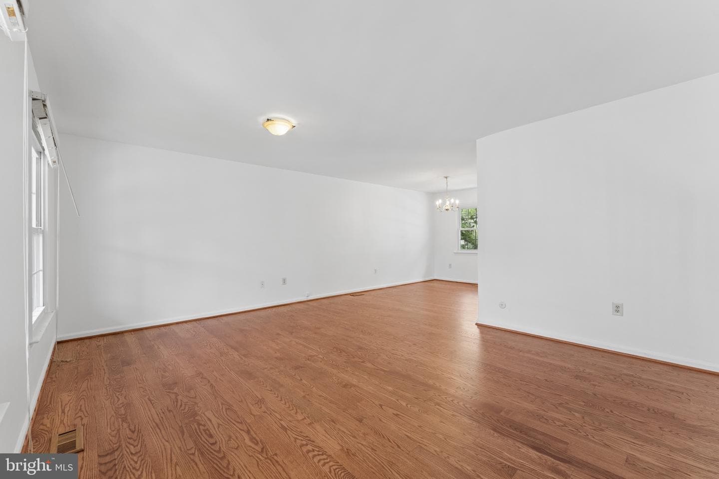8910 Spur Road photo 5