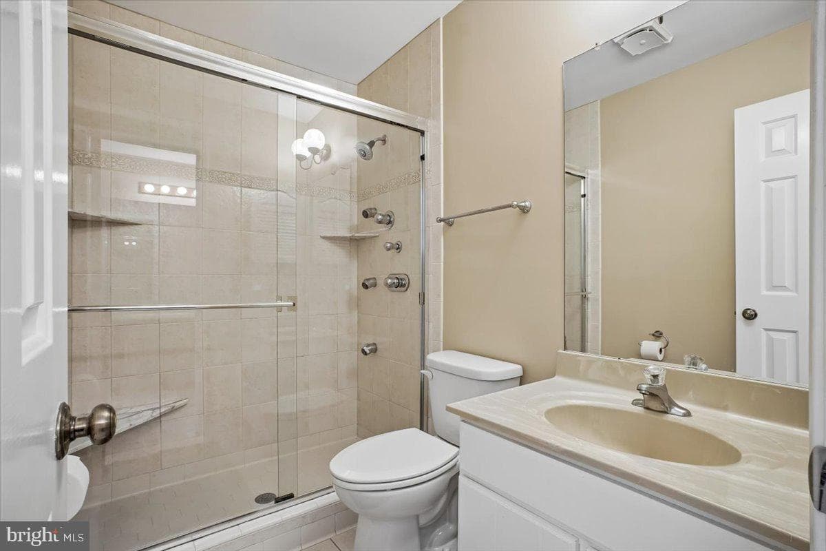 5705 Patrick Oroarke Court photo 33