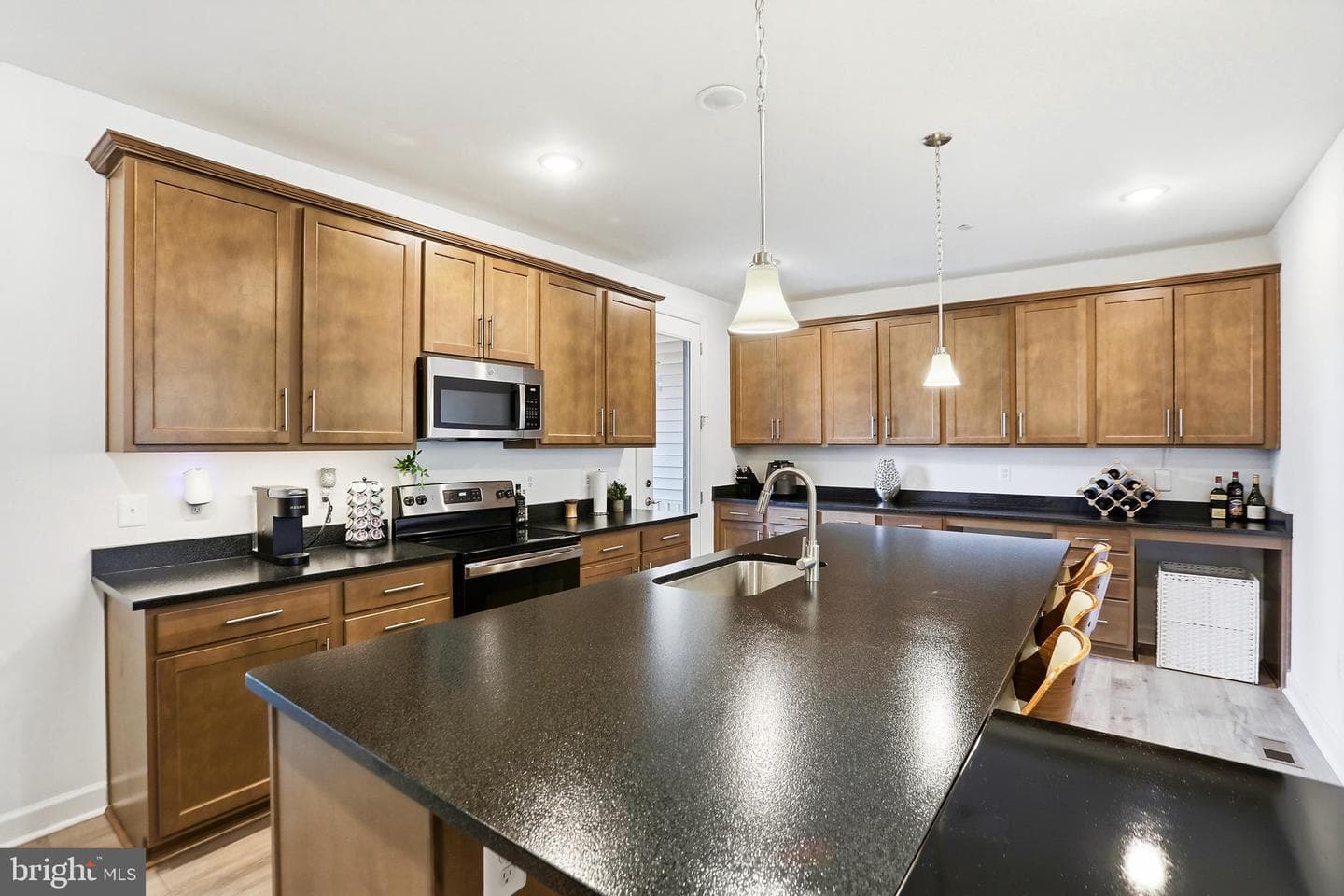 4965 Longmire Way photo 6