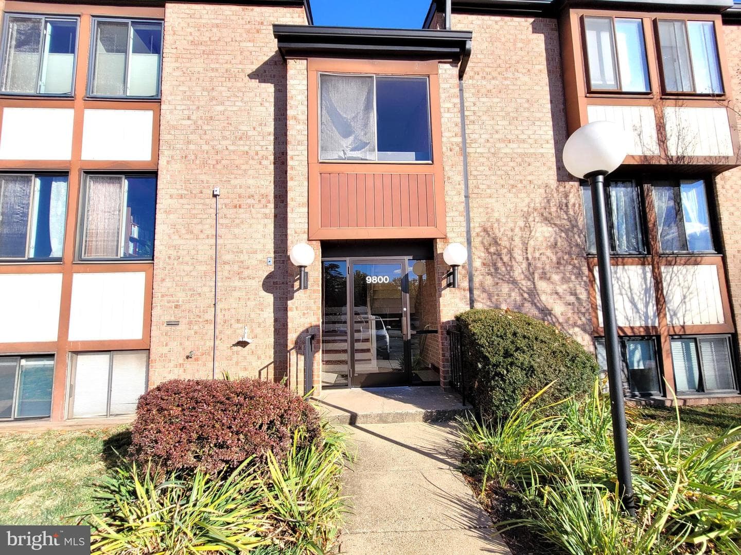 9800 Kingsbridge Drive #2