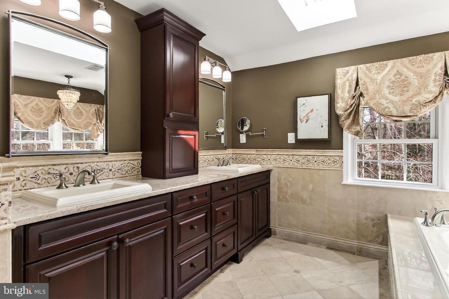 9527 Crosspointe Drive photo 35