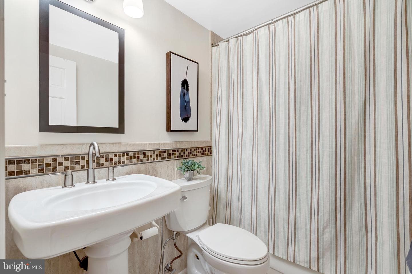 10424 Collingham Drive photo 33