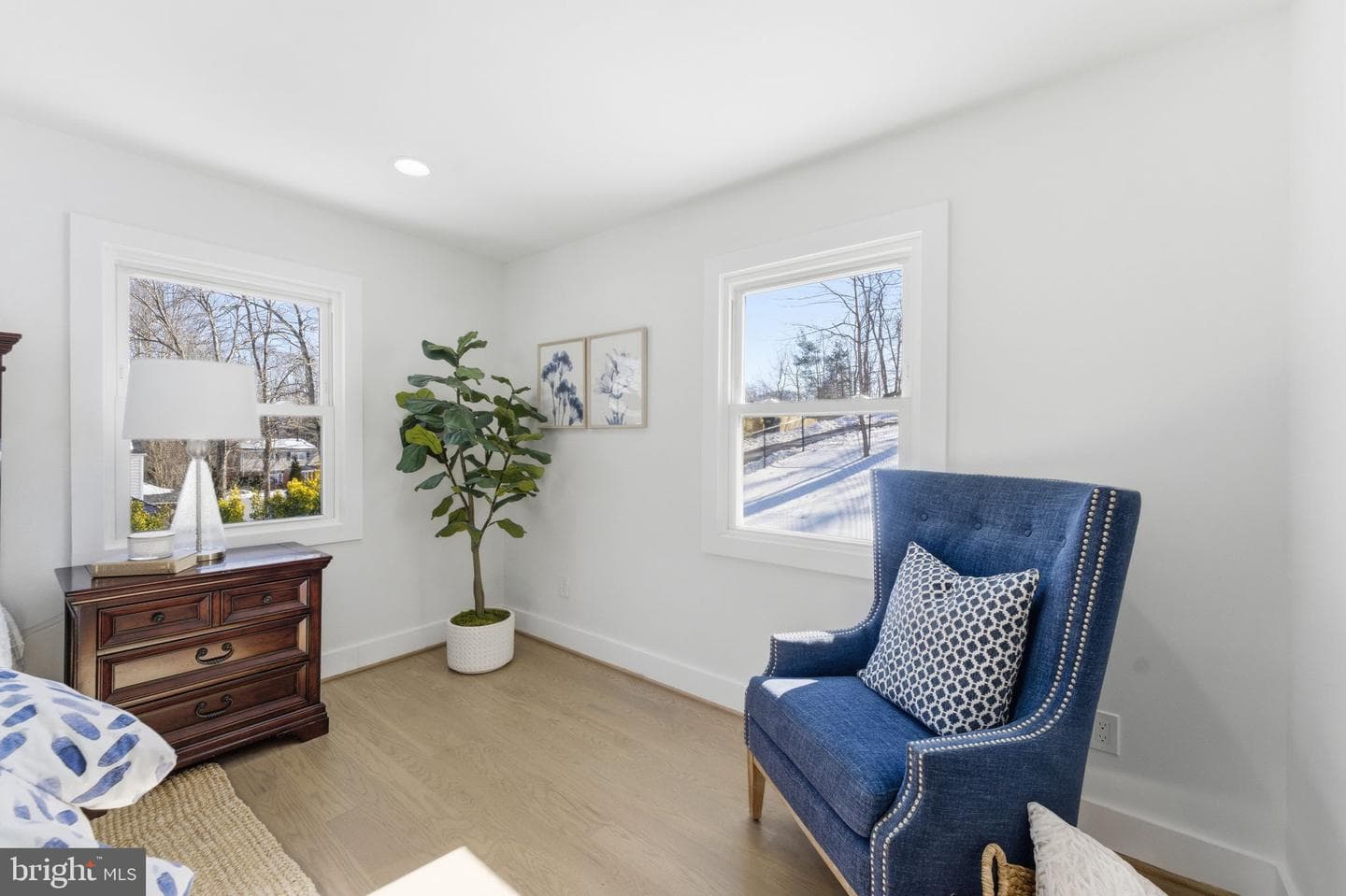8615 Kerry Lane photo 14