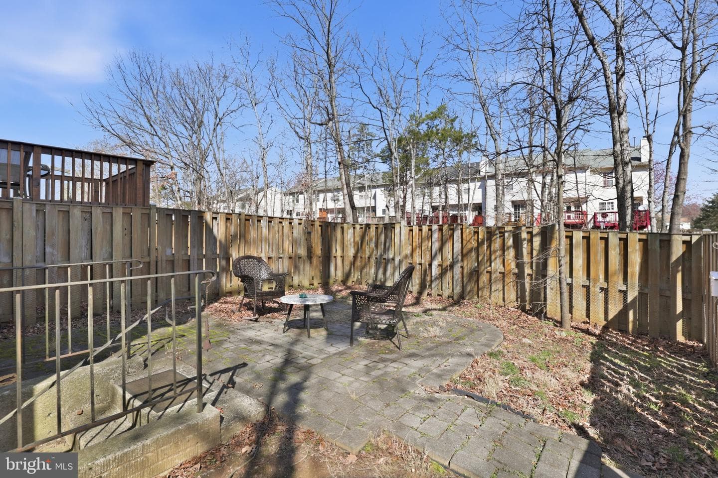6597 Skylemar Trail photo 9