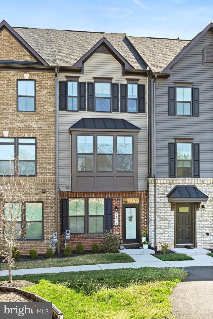 14008 Airfoil Road photo 3