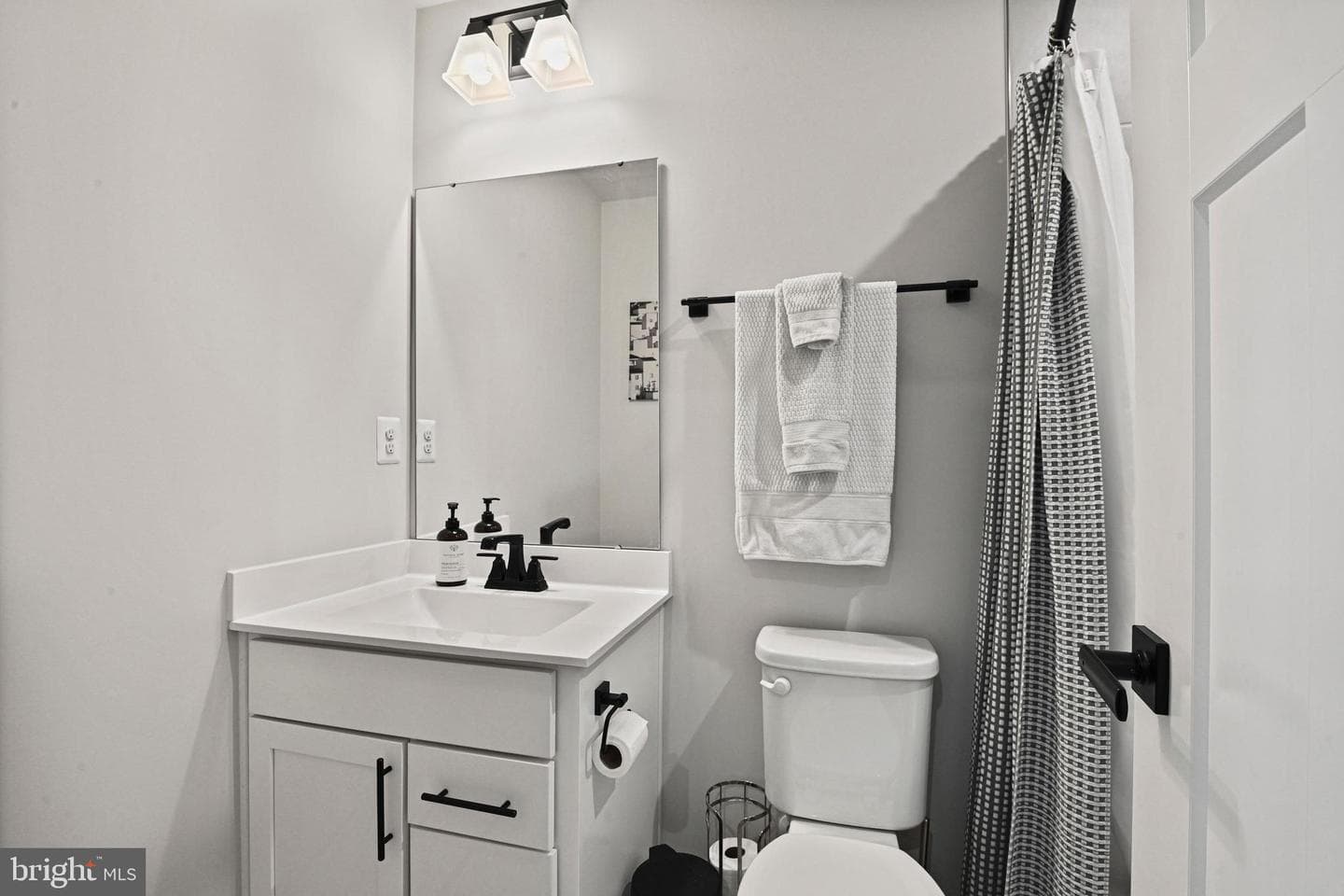 14008 Airfoil Road photo 32