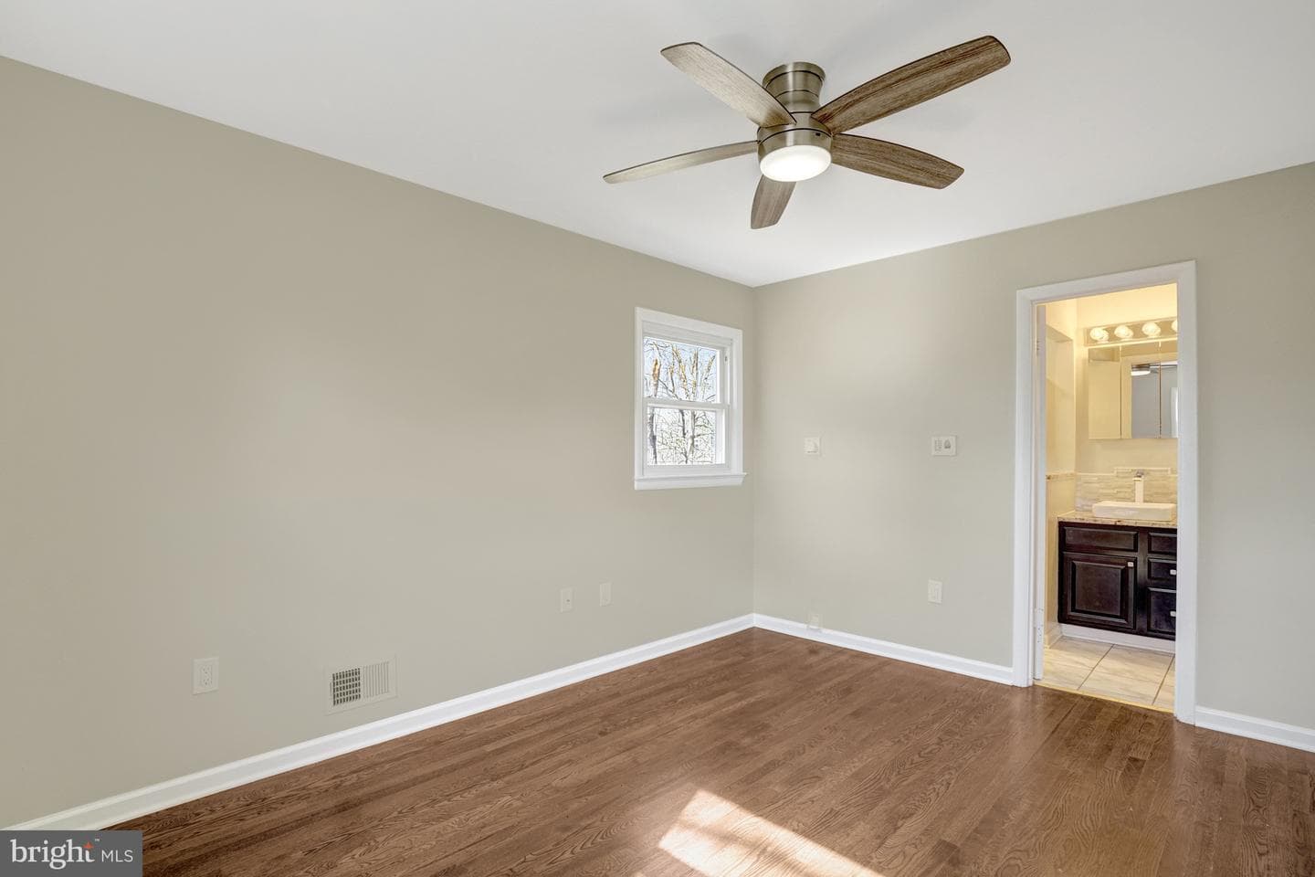 8206 Ackley Street photo 18