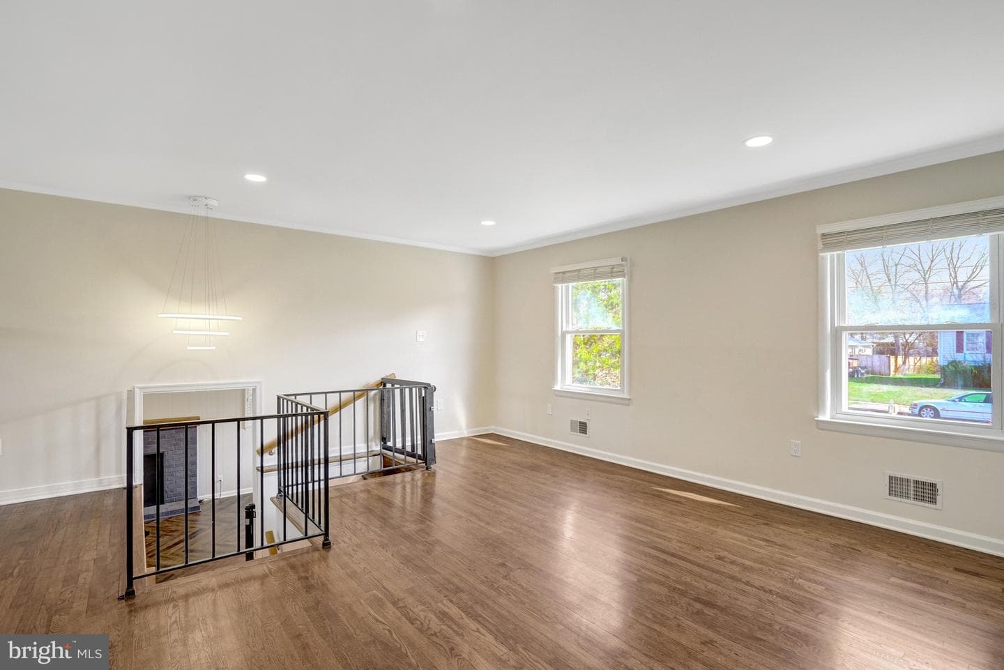 8206 Ackley Street photo 7