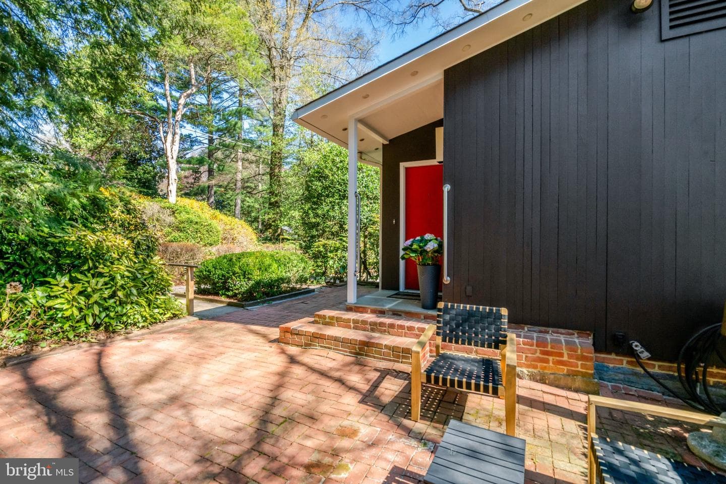 7400 Rebecca Drive photo 3