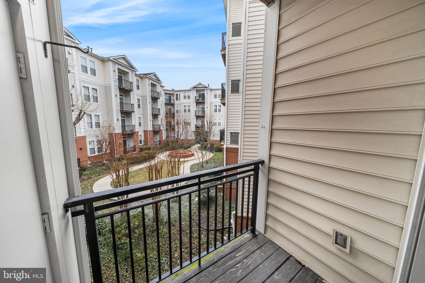 2665 Prosperity Avenue #231 photo 17