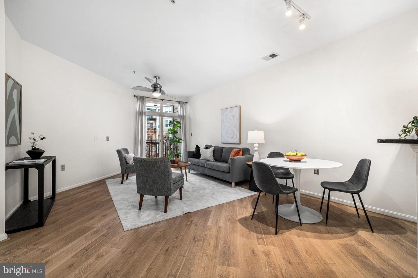 2665 Prosperity Avenue #231 photo 7