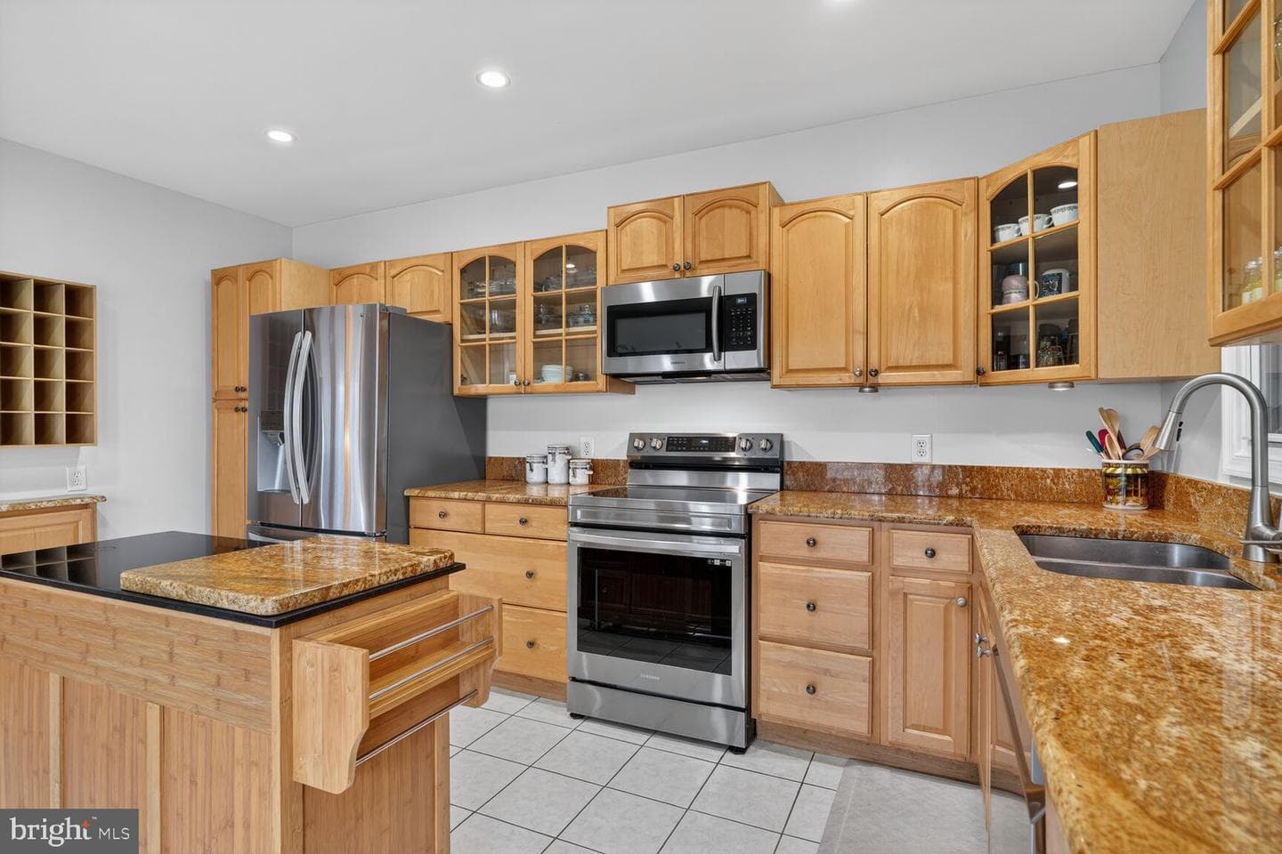 4406 Roundhill Road photo 13