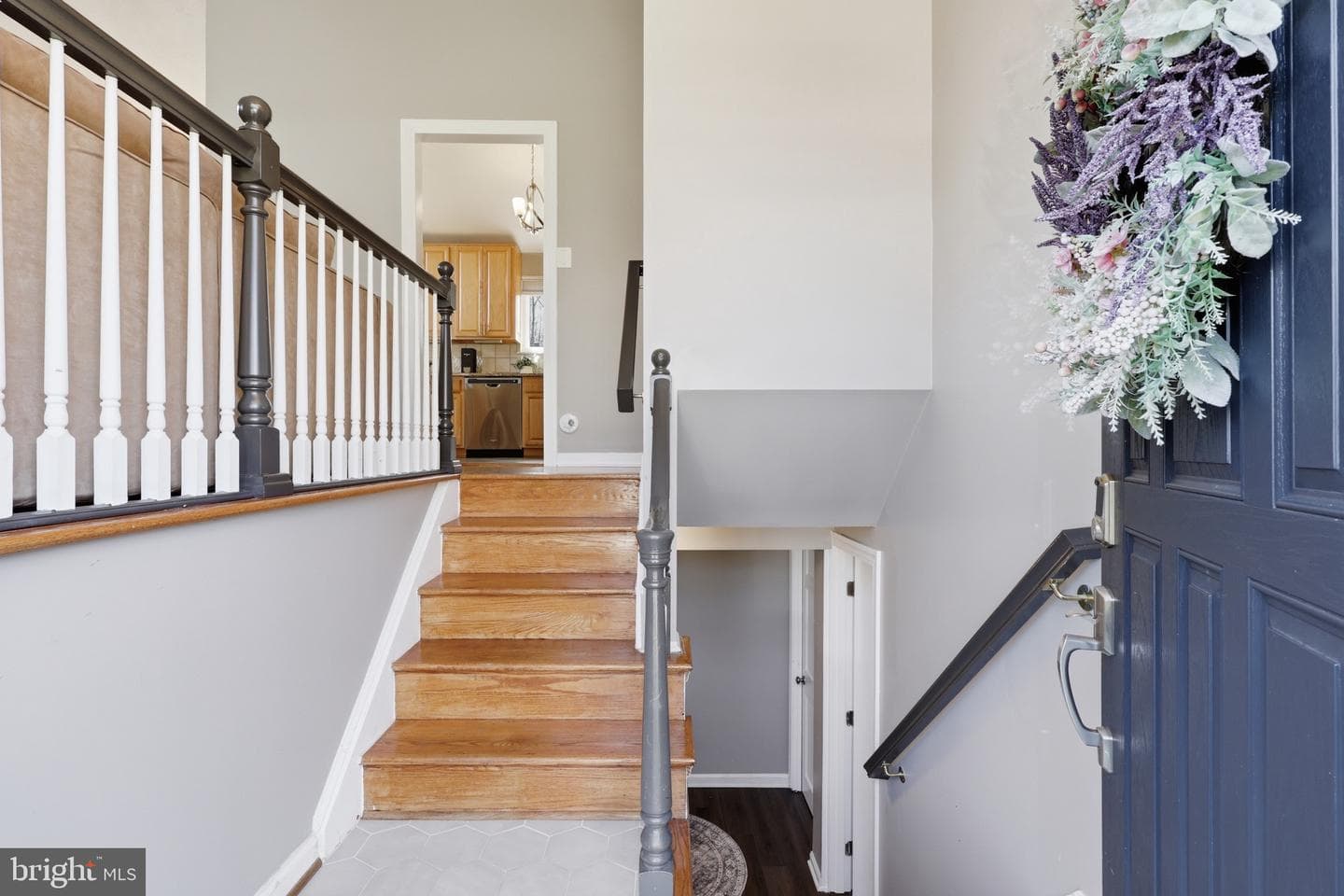 5613 Eastbourne Drive photo 3