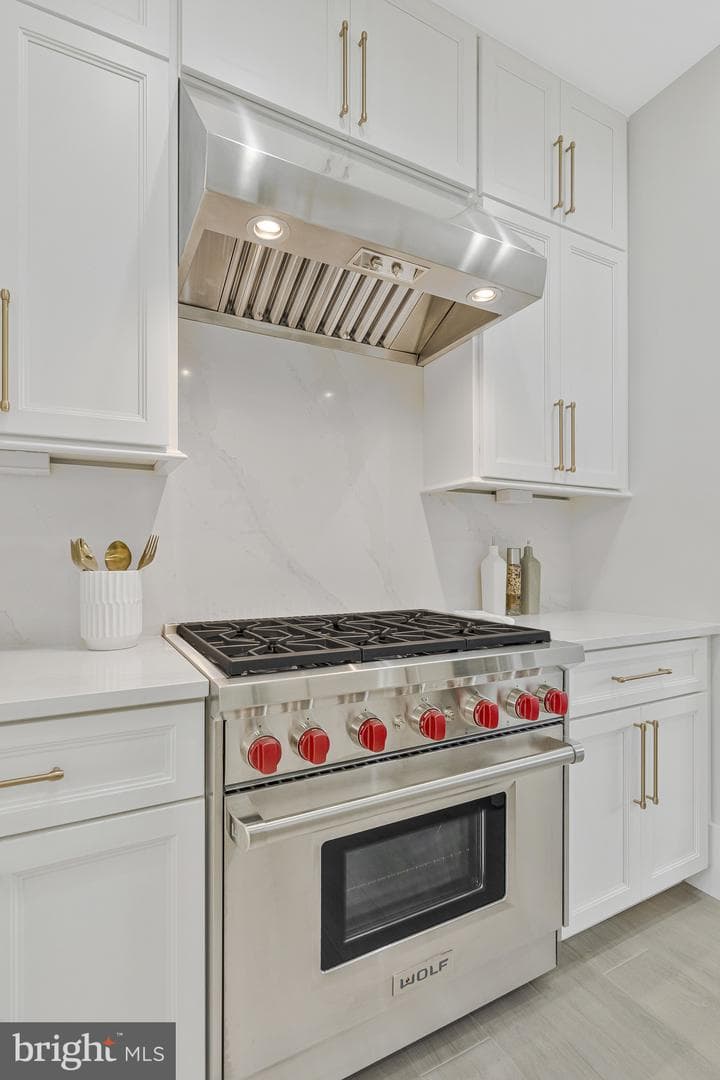 1101 Clover Dr photo 15