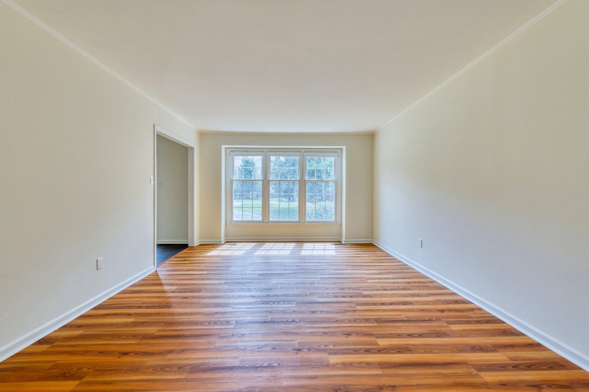 1348 Stokley Way photo 9