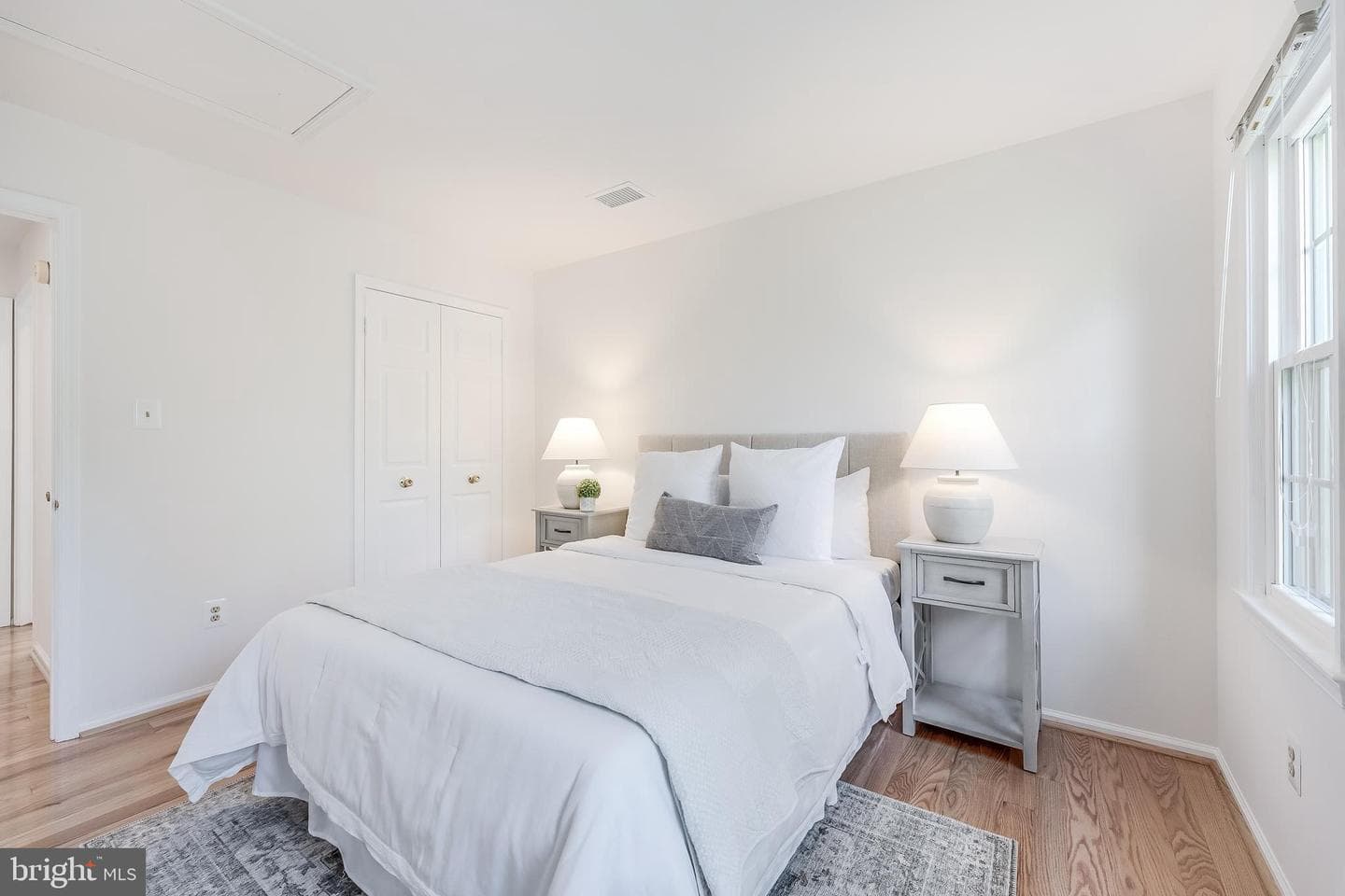 1807 Abbey Glen photo 64