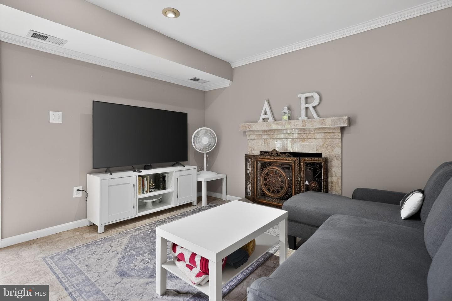 805 Mosby Hollow Drive photo 9